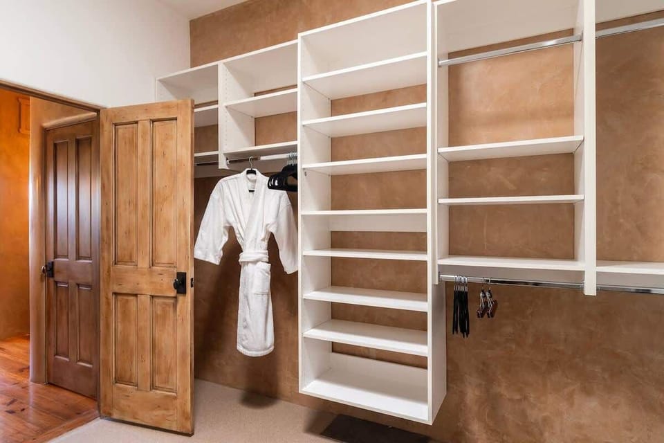 Master Bedroom - closet