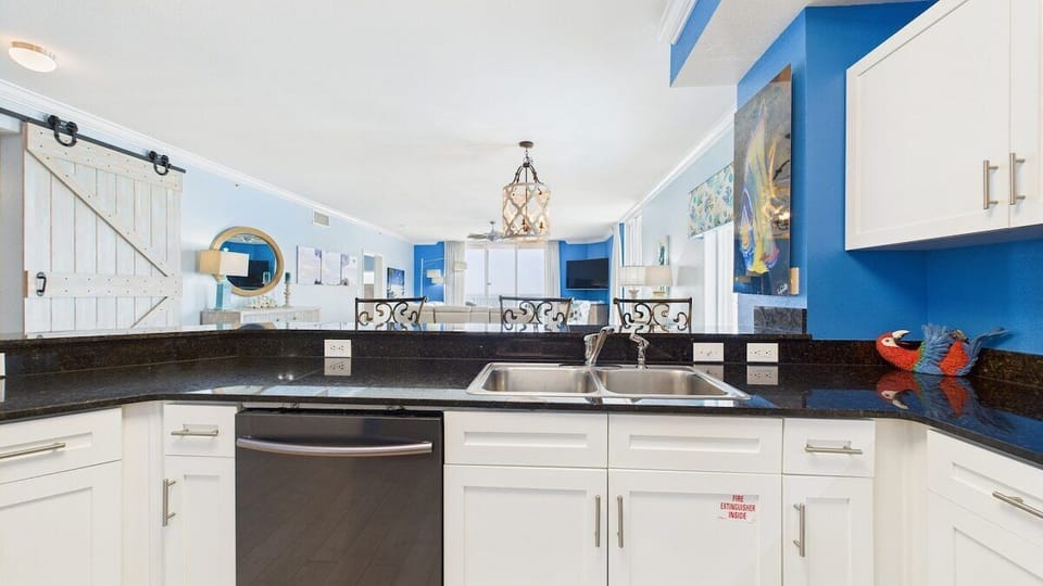 Kitchen has breakfast bar