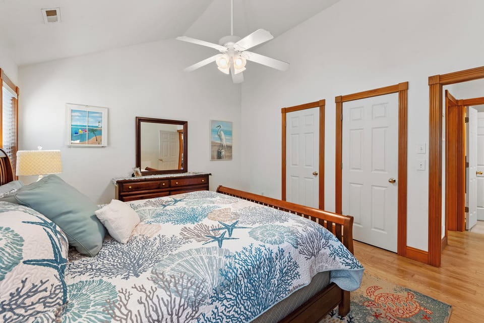 KDN9808: CNU At The Beach | Top Level Bedroom 3