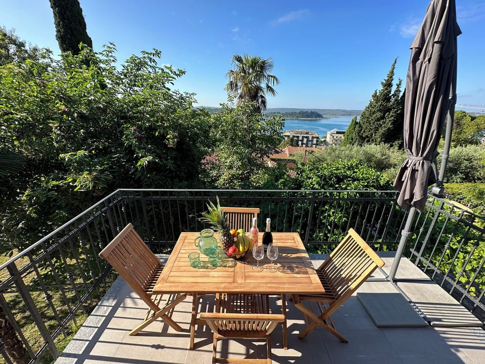 Panoramic Apartment, 2 Bedrooms, Sea View | Terrace/patio