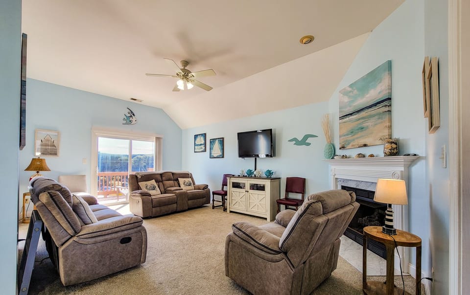 Living Room-24