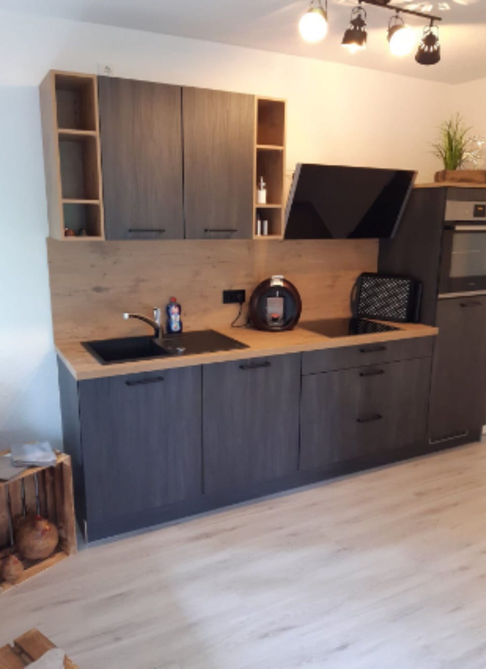Condo, Balcony, Mountain View | Private kitchen