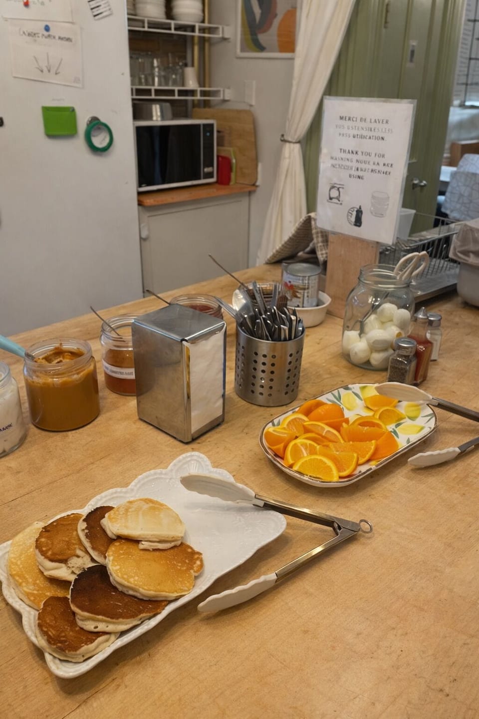 Free daily continental breakfast
