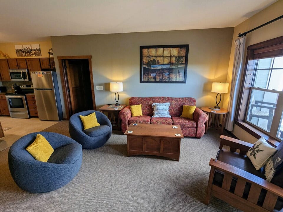 Family Friendly Seating to relax and unwind!