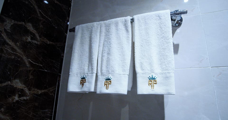 Rainfall showerhead, free toiletries, hair dryer, bathrobes