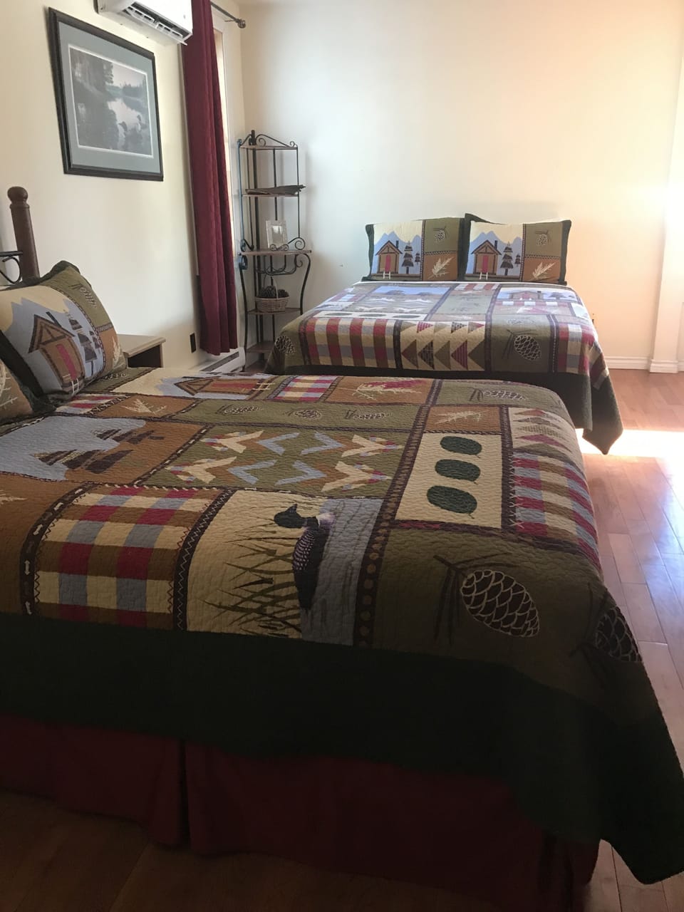 Premium bedding, iron/ironing board, free WiFi, bed sheets