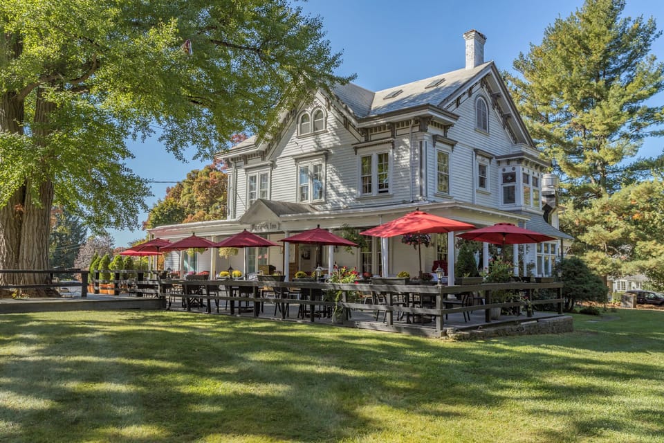 Prime 36 Steak House is located in the same facility.
