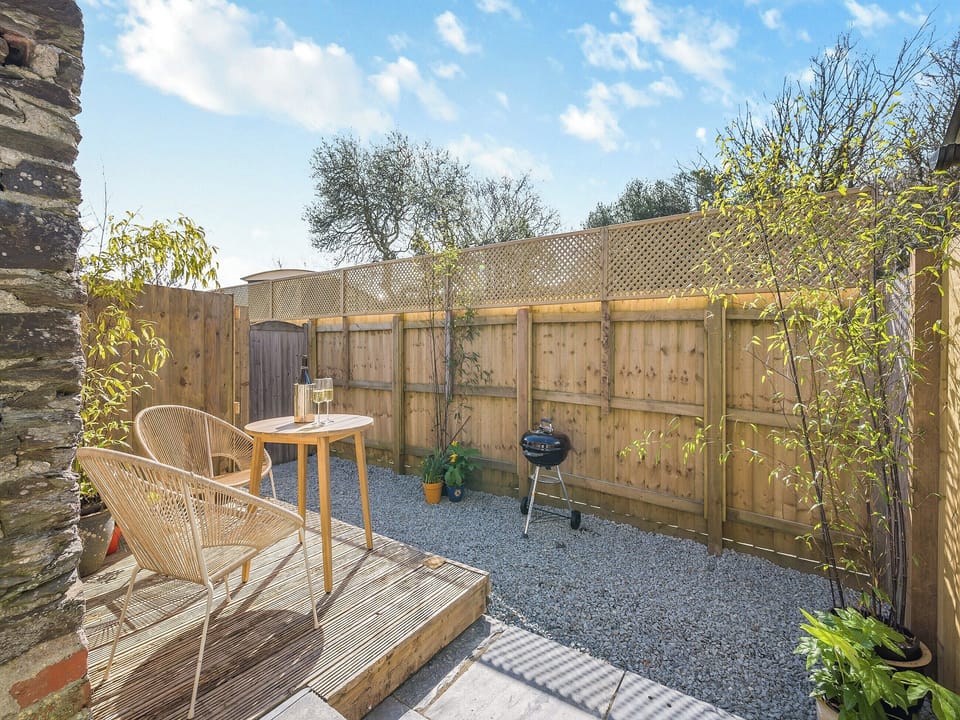 Outdoor | Roosters Rest - Deviock Farm, Downderry