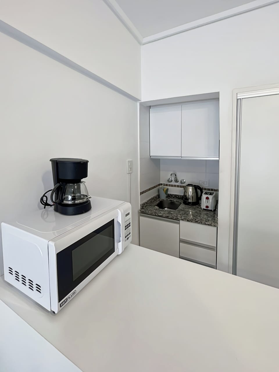 Apartment, 1 Bedroom, Smoking, Balcony | Dining room