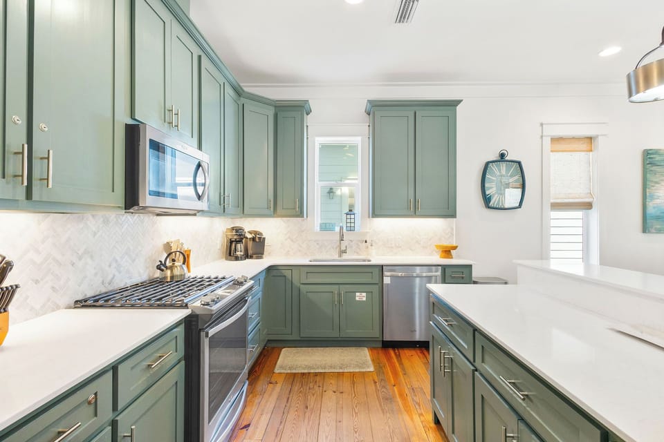 Gourmet kitchen perfect for prepping meals!