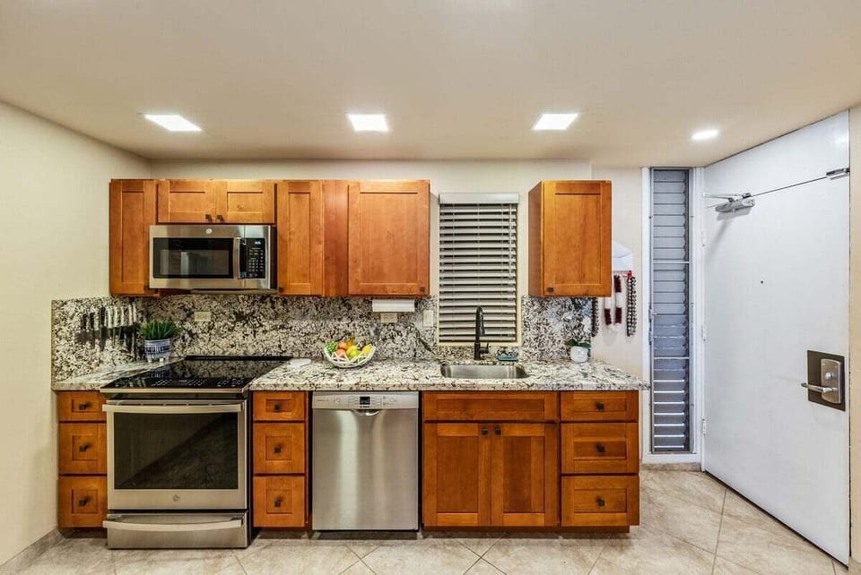 Enjoy cooking at your fully furnished kitchen