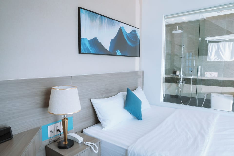 Panoramic Double Room | Individually furnished, free WiFi