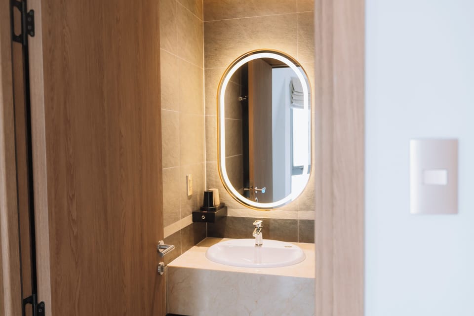 Panoramic Double Room | Bathroom