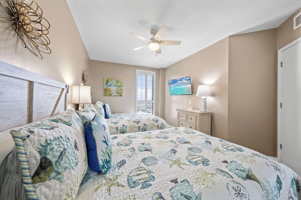 Signature Condo, 3 Bedrooms, Balcony, Beach View | 3 bedrooms, individually decorated, individually furnished