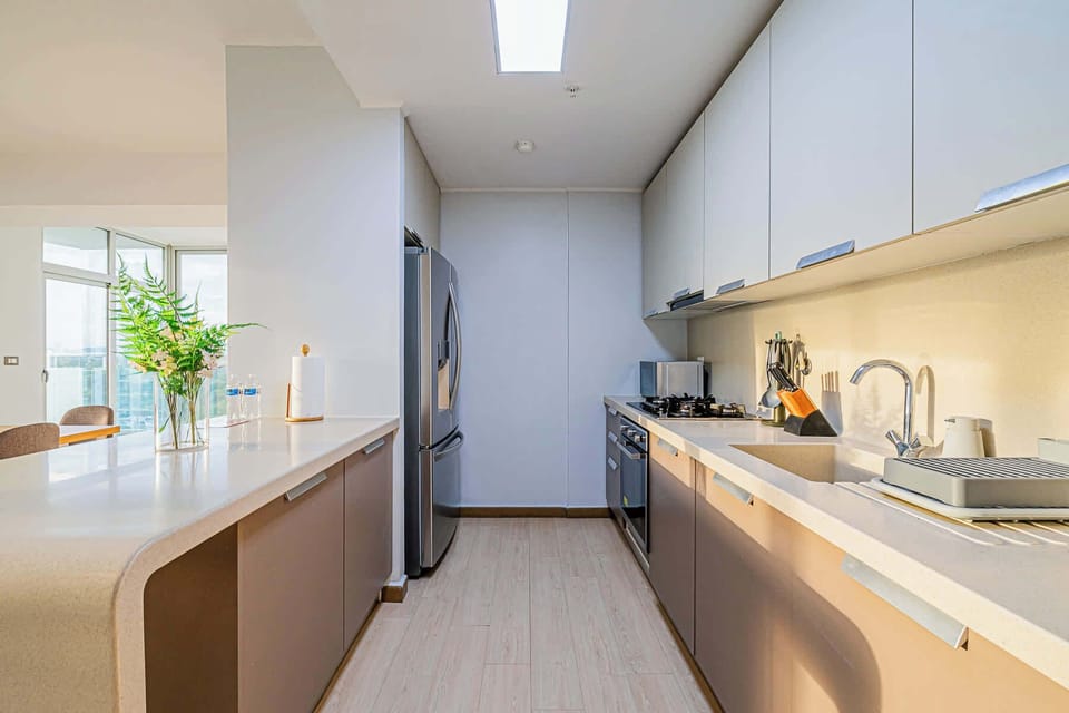 Open kitchen