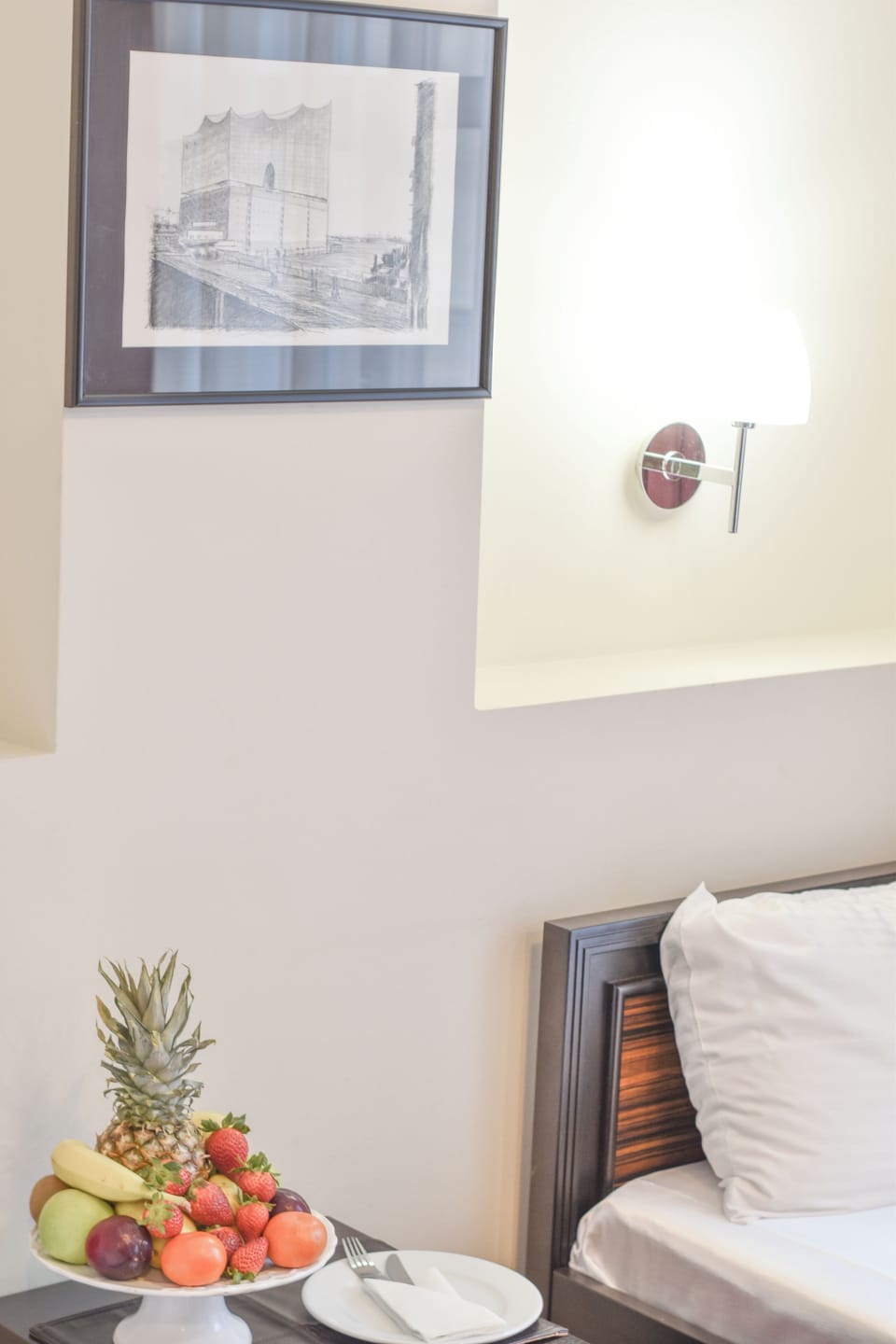 Classic Quadruple Room | Desk, blackout drapes, soundproofing, free WiFi