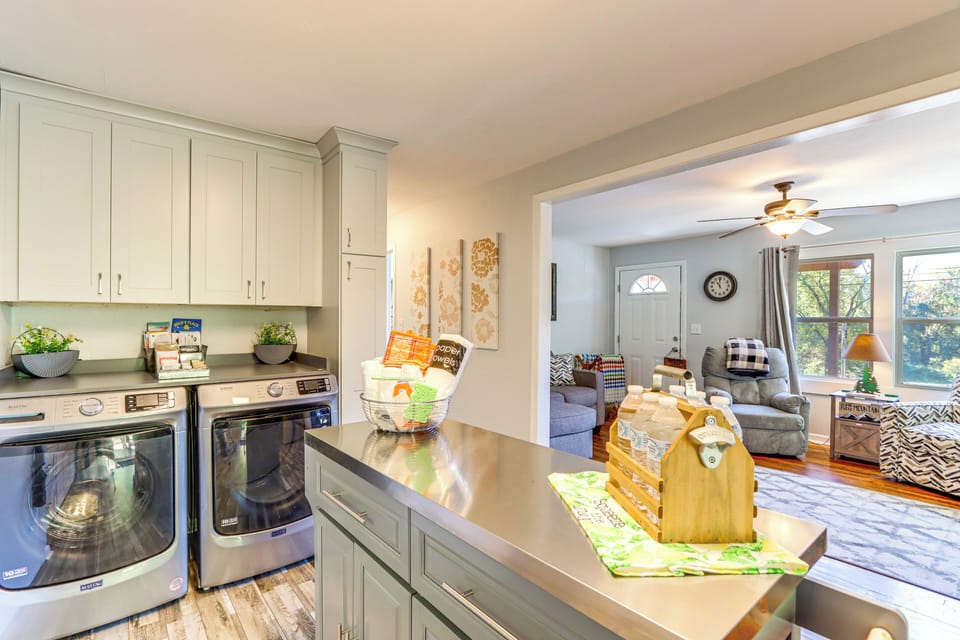 Cottage (2 Bedrooms) | Interior