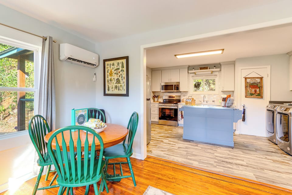 Cottage (2 Bedrooms) | Interior