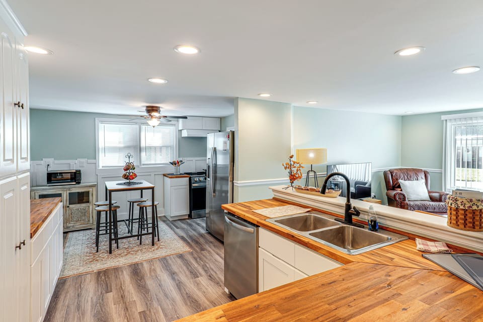 House (4 Bedrooms) | Interior