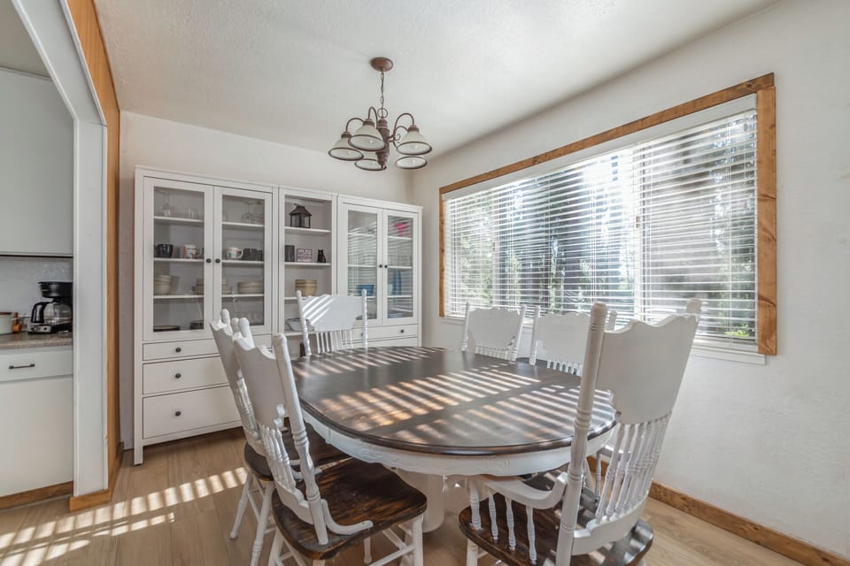 Dining Room 2
