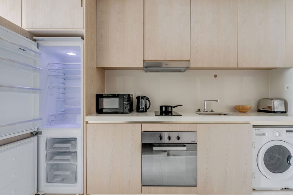 Apartment, Balcony | Private kitchen
