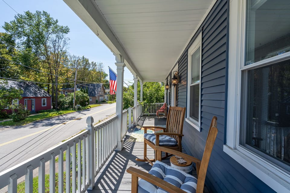 Porch to relax and unwind