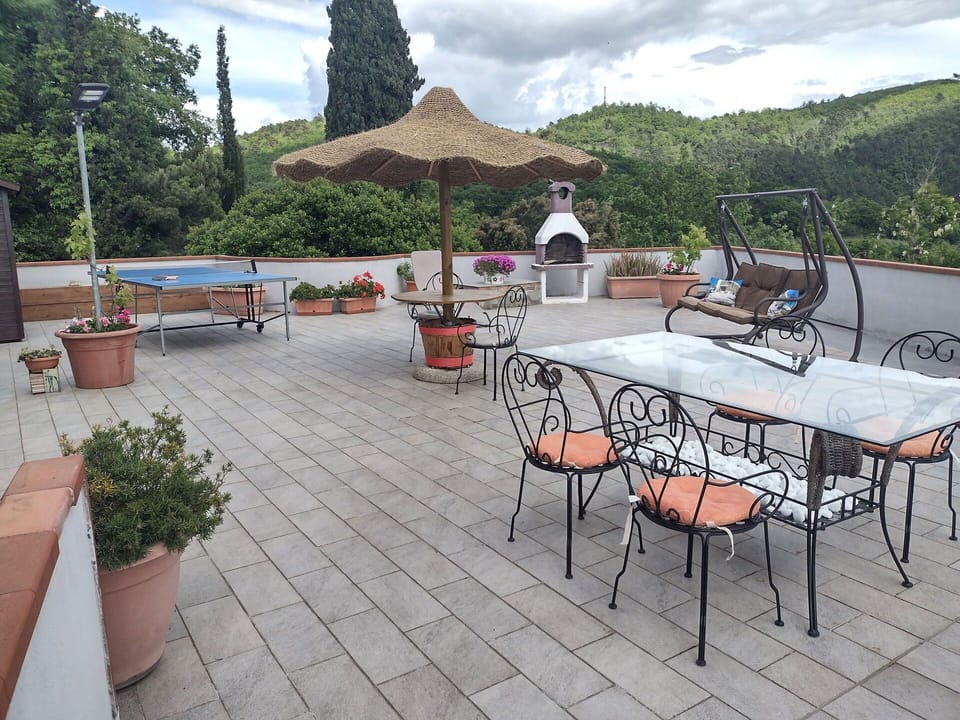 Autumn, Balcony / Terrace / Patio, Spring, Summer