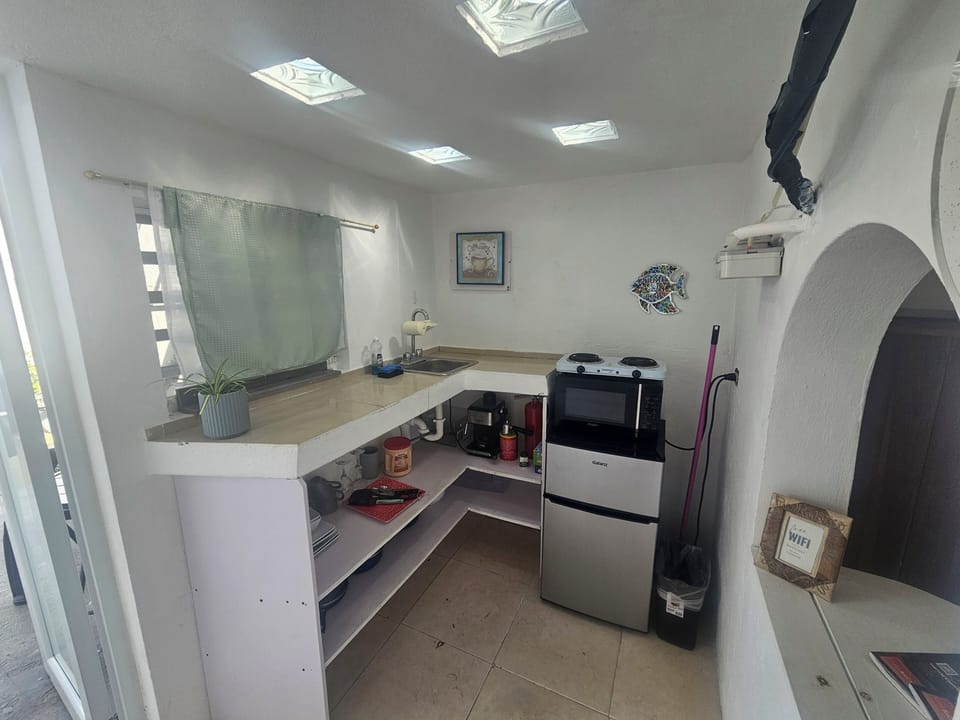 Basic Room | Free WiFi, bed sheets