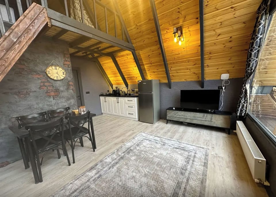 Deluxe Bungalow | 2 bedrooms, premium bedding, minibar, desk