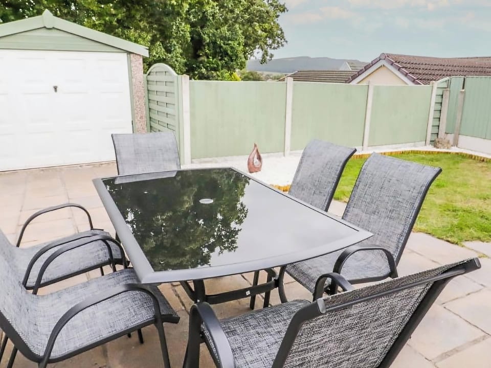 Garden | Croeso, Conwy
