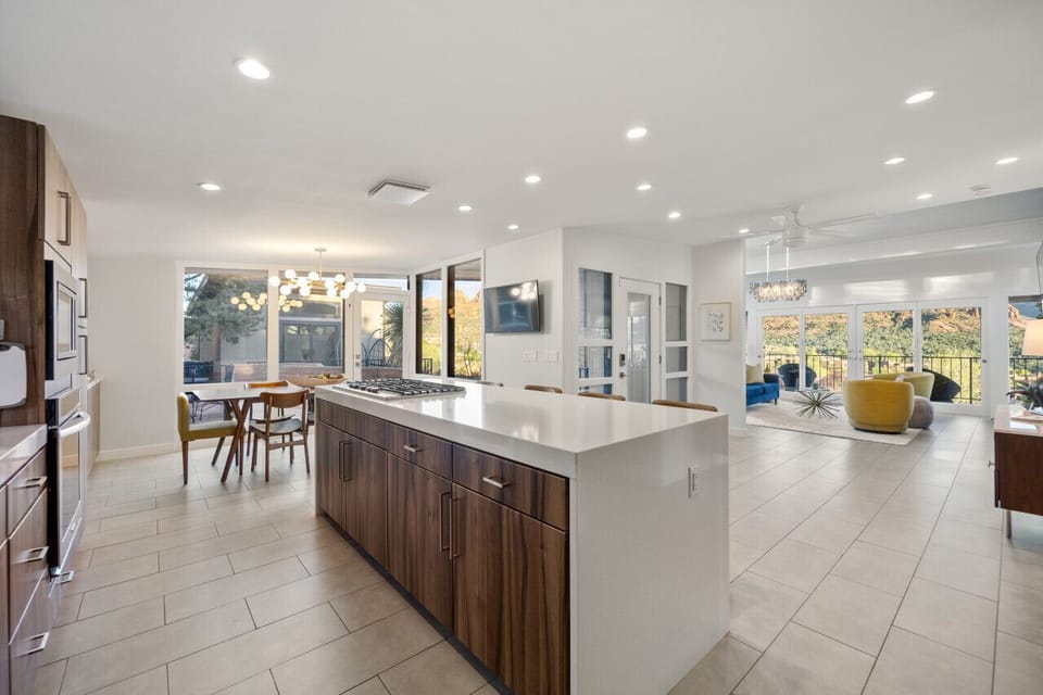 Beautiful island in the kitchen