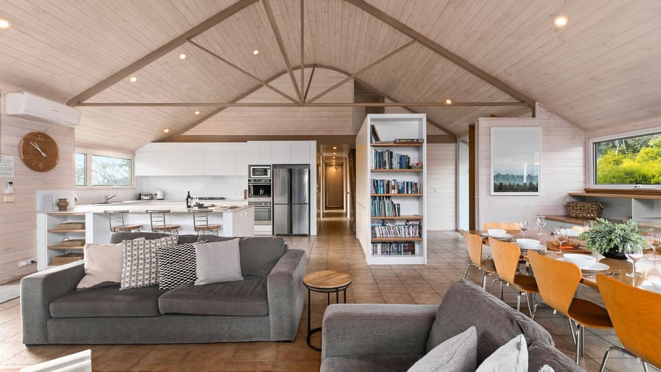 Lodge lounge, dining, kitchen
