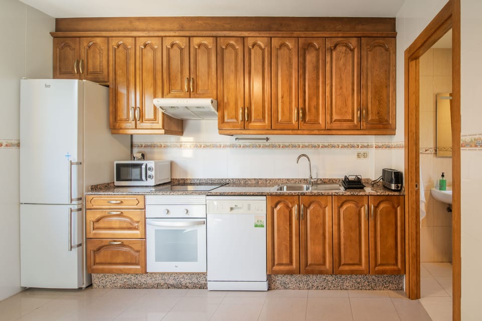 Kitchen or kitchenette,Communal kitchen