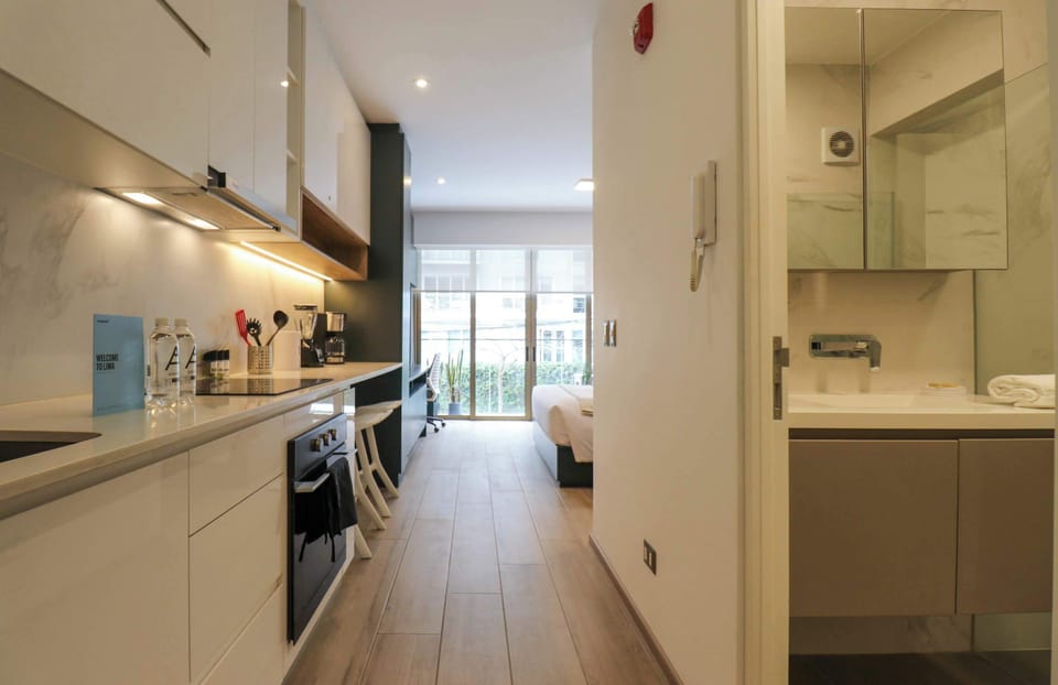 Open kitchen