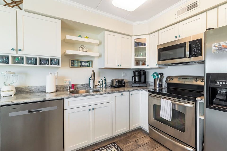 KITCHEN-AREA