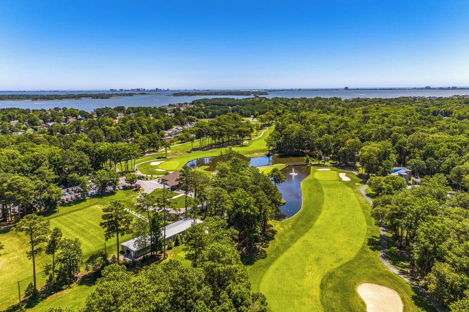 House (6 Bedrooms) | Interior