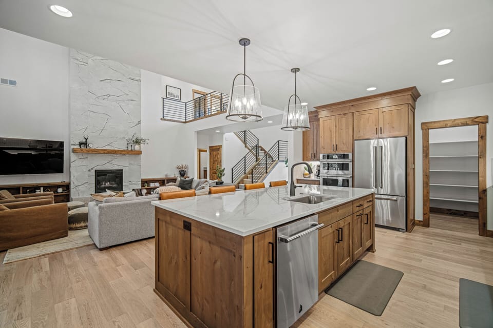 56362 Elk Run-17