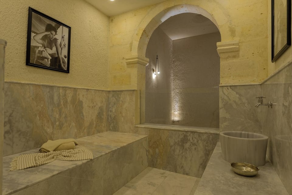 Body treatments, body scrubs, facials, massages