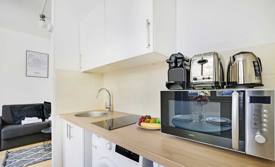 Apartment | Private kitchen | Cookware/dishes/utensils