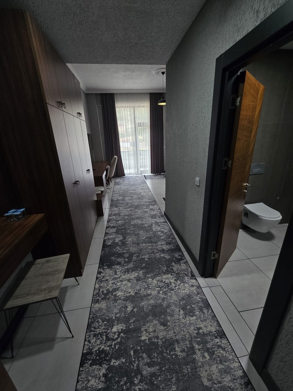 Double Room with Balcony, River View | In-room safe, soundproofing, free WiFi