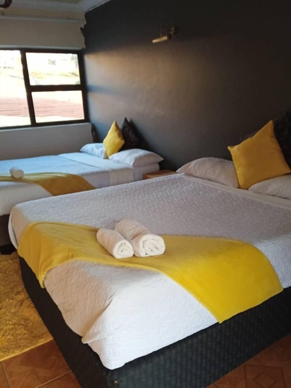 Comfort Double or Twin Room, Canal View | Desk, laptop workspace, iron/ironing board, WiFi (free)