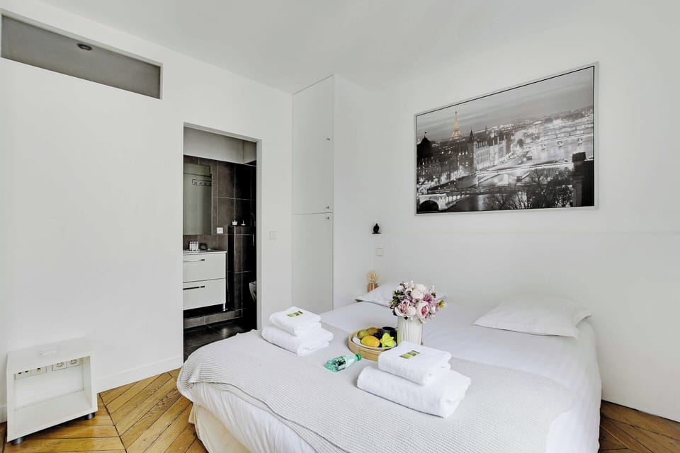 Apartment | 1 bedroom, iron/ironing board, bed sheets