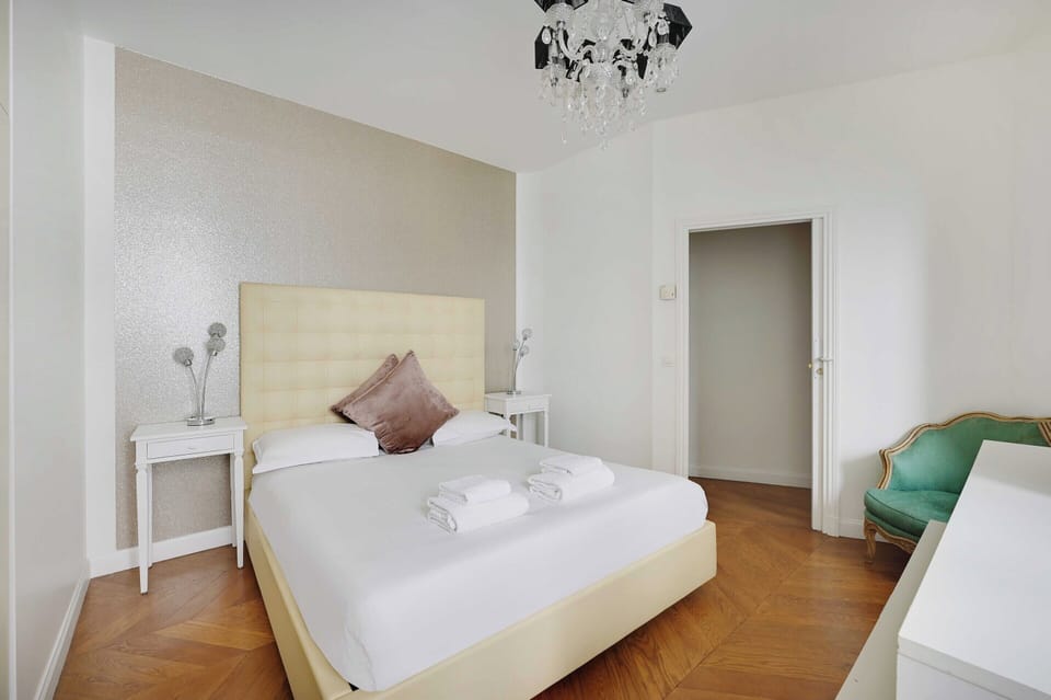 Apartment | 2 bedrooms, iron/ironing board, bed sheets