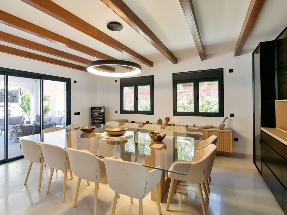 Table, Furniture, Property, Picture Frame, Plant, Window, Chair, Wood, Interior Design, Floor