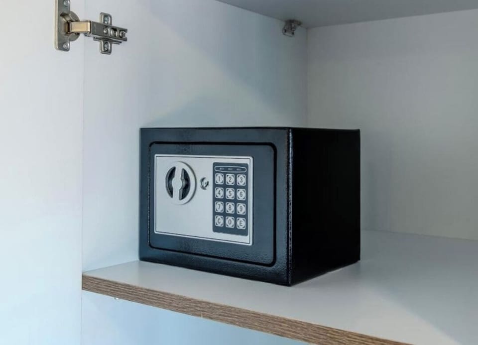 In-room safe, desk, laptop workspace, soundproofing