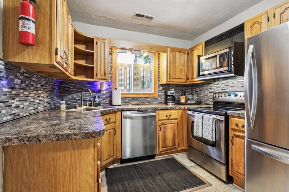 We wanted to make storage, prep, and cooking easy for you! You have any appliance you need.