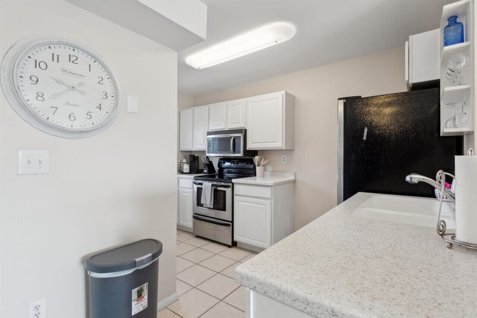 The kitchen is fully packed with everything that you`ll need.