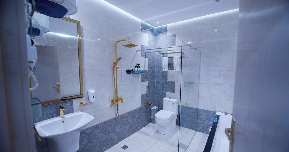 Superior Chalet, Private Pool | Bathroom | Hair dryer, slippers, bidet, towels