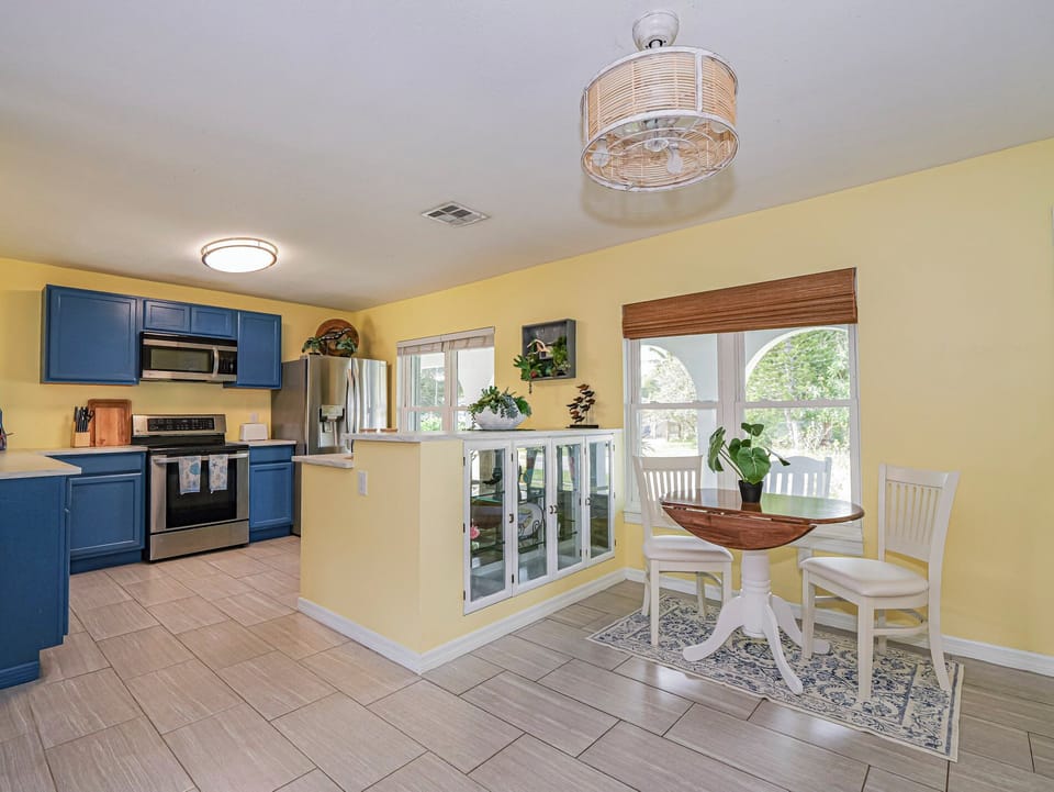 Bright, cheery open floor plan
