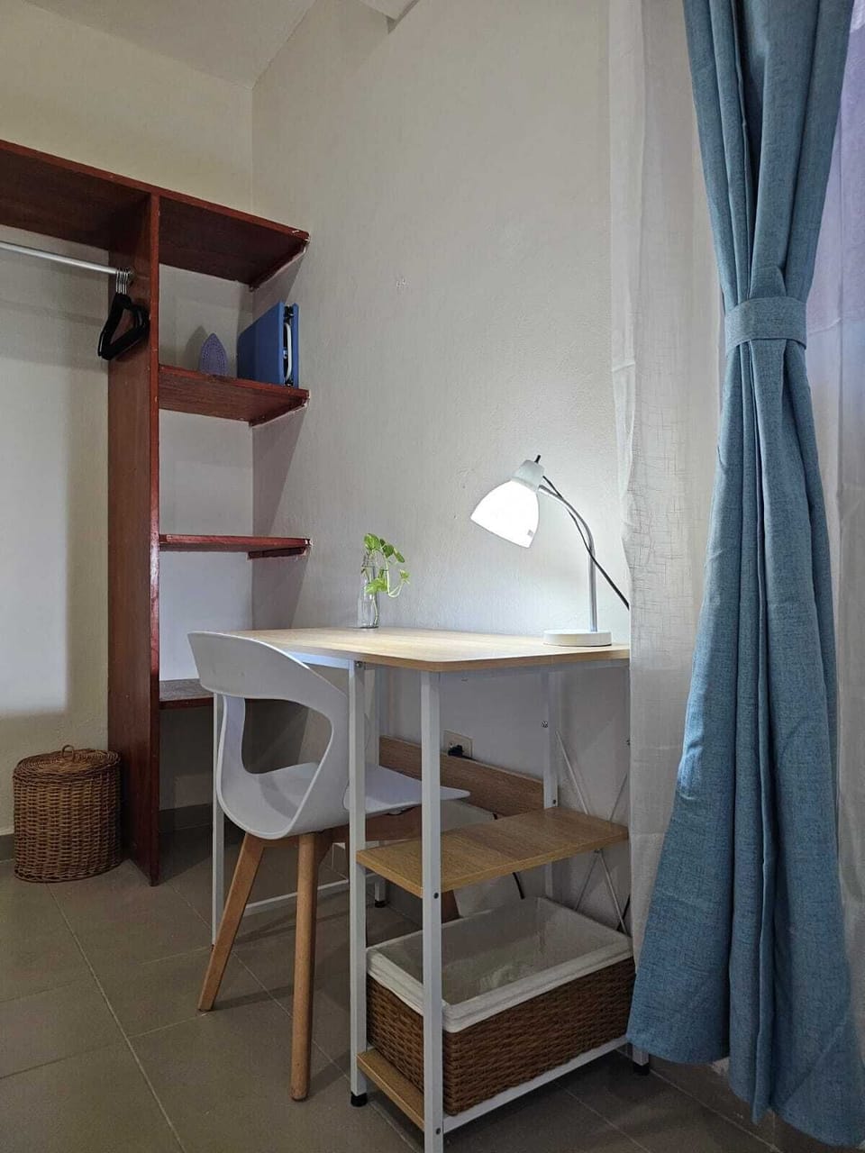 Comfort Double Room | Desk, laptop workspace, blackout drapes, free WiFi